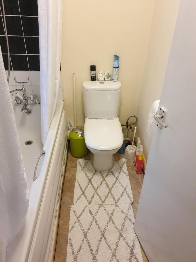 Splendid 4Bedrooms Shared Home Manchester Luaran gambar