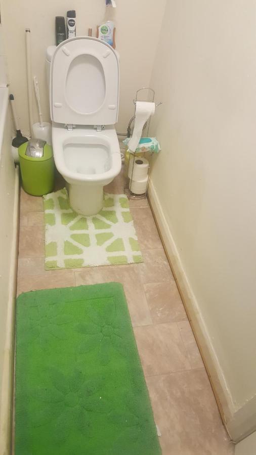 Splendid 4Bedrooms Shared Home Manchester Luaran gambar