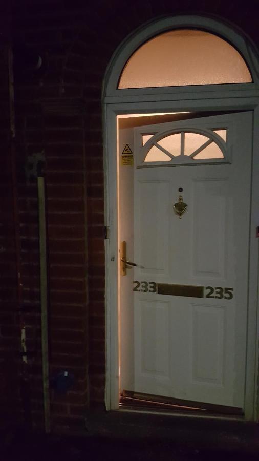 Splendid 4Bedrooms Shared Home Manchester Luaran gambar