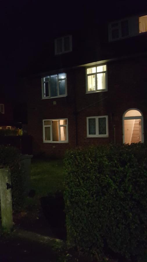 Splendid 4Bedrooms Shared Home Manchester Luaran gambar
